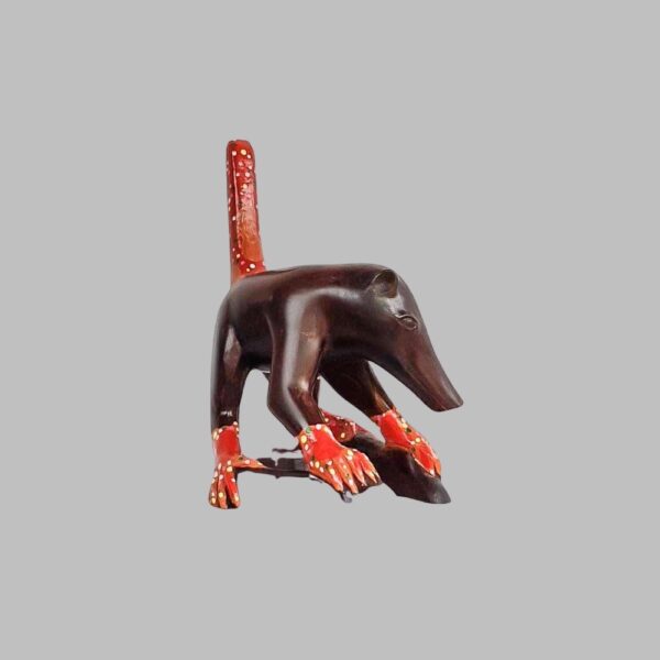 Tapir Cola Roja